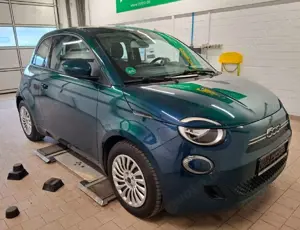 Fiat 500e 3+1 MY23 118PS 42kWh KLIMA*CARPLAY*TEMPOMAT