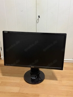 ASUS Monitor 24    120 Hz, höhenverstellbar und drehbar
