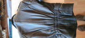 Biete Motorrad Lederjacke Bild 2