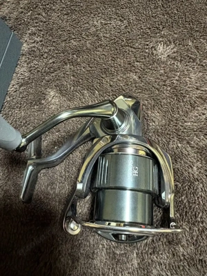 Spinnrolle shimano stella 22 2500 shg Angeln