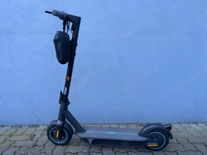 Segway Ninebot KickScooter MAX G30D II E-Scooter - Schwarz