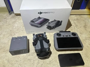 DJI Mini 5 Pro Fly More Combo (DJI RC 2) Drohne, Mehrfarbig