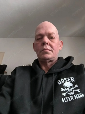 Devote Frau für feste Beziehung gesucht