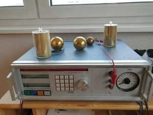 Bicom-Bioresonanzgerät von Regumed, Typ BF, mit Zubehör