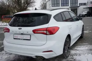Ford Focus Turnier 1.5 EcoBoost ST-Line Aut. LED ACC Bild 5