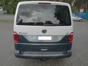 Volkswagen T6 Transporter 2.0 Bus Multivan Generation Six Bild 5
