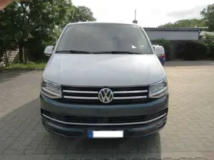 Volkswagen T6 Transporter 2.0 Bus Multivan Generation Six Bild 3
