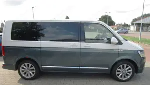 Volkswagen T6 Transporter 2.0 Bus Multivan Generation Six Bild 4