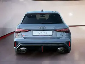 Audi RS3 Sportback 2.5 TFSI Pano 280km/h Matrix-LED RS-Spo Bild 4
