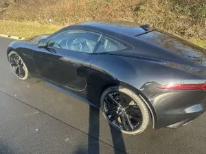 Jaguar F-Type R-Dynamic