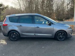 Renault Grand Scenic Bose Edition 1.6 dCi 7-Sitze Bild 4