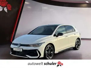 Volkswagen Golf 1,5 eTSI DSG R-Line Light Assist