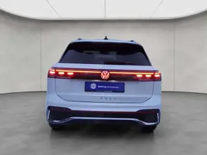 Volkswagen Tiguan R-Line 2,0 l TDI 150 PS 7-Gang-DSG HD-LED-M Bild 4