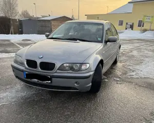 BMW 318 2.Hand Kein Rost/Standheiz/Xenon/Temp/Schaltg