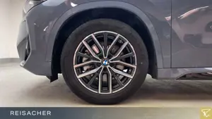 BMW X1 xDrive23i A M-Sport,Pano,LCPlus,adaptLED,Hifi Bild 3