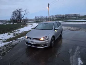 Volkswagen Golf Variant 2.0 TDI BlueMotion Technology DSG Highline