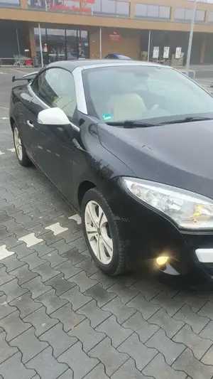 Renault Megane dCi 110 FAP EDC eco Coupe-Cabriolet Luxe Bild 3