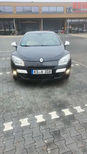 Renault Megane dCi 110 FAP EDC eco Coupe-Cabriolet Luxe Bild 2