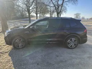 Volkswagen Tiguan Allspace R-Line 4Motion Bild 5
