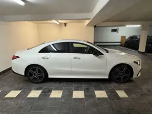 Mercedes-Benz CLA 250 CLA 250 4Matic AMG Line Bild 5