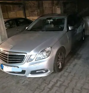 Mercedes-Benz E 200 T CGI BlueEFFICIENCY Automatik Avantgarde