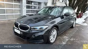 BMW 320 d Tou LCPro.AHK,DAPro.Pano,Sportsitze