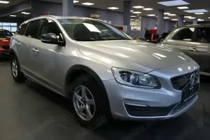 Volvo V60 Cross Country D4 Geartronic Pro - Schiebedach -