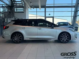 Toyota Corolla TS Hybrid GR Sport 2.0 / Garantie / Sportausstattu Bild 4