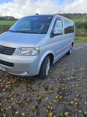 Volkswagen T5 Multivan Comfortline Motor+Getriebe NEU Scheckheft gepflegt