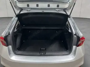 Skoda Fabia 1.0 TSI Tour Einparkhilfe, SmartLink Bild 5