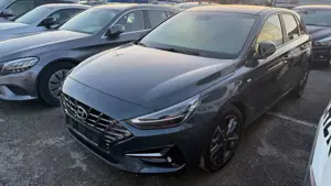 Hyundai i30 Edition 30+ Mild-Hybrid, Automatik, 60.800KM