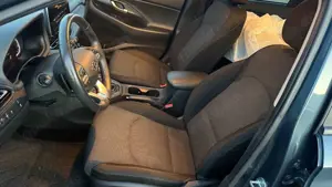 Hyundai i30 Edition 30+ Mild-Hybrid, Automatik, 60.800KM Bild 2