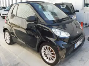 smart forTwo smart fortwo cabrio cabrio softouch passion