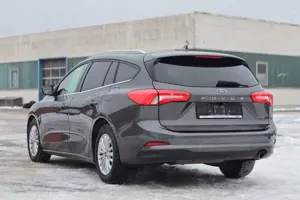 Ford Focus Turnier Titanium X Bild 4