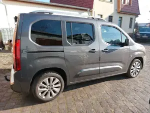 Opel Combo Life 1,5 Innovation Headup,AHK,Automatik
