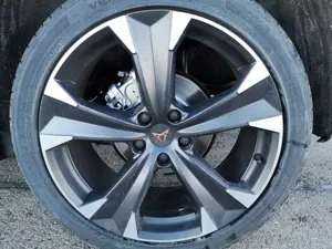 CUPRA Ateca 1.5TSI 19 Zoll Navi ACC GV5