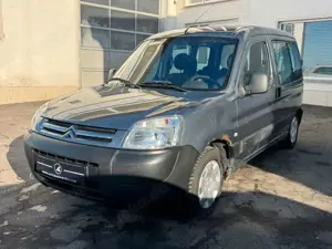 Citroen Berlingo HDi 75 First Kombi 8FACH KLIMA CDPLAYER