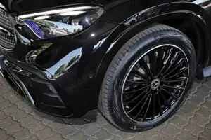 Mercedes-Benz GLC 450 d 4M AMG Coupé Distr+Standh+LED+Pano+AHK Bild 3