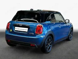 MINI Cooper SE Cooper SE Classic Trim Navi LED Bild 2