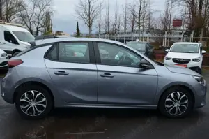 Opel Corsa 1.5 Diesel 75kW Edition Bild 4