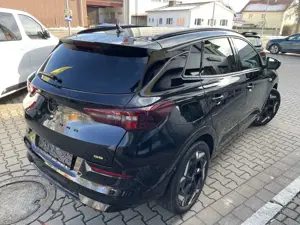 Opel Grandland Grandland Plug-in-Hybrid 1.6 DI Automatik GSe Bild 3