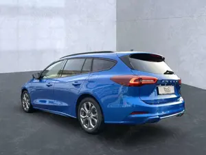 Ford Focus ST-Line Bluetooth Navi LED Klima el. Fenster Bild 3