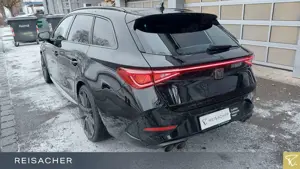 SEAT Leon Sportstourer 2.0 TSI 4Drive DSG VZ Cup Bild 2