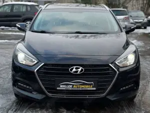 Hyundai i40 1.7 CRDi 1.HAND/KAMERA/LED/PDC/SHZ/NAVI Bild 2
