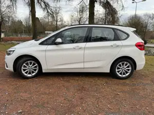BMW 216 -2.Hand mit 85765 km ! Bild 3