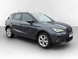 SEAT Arona 1.5 TSI DSG FR VIRTUAL*NAVI*VOLL-LED*ACC*PARKLE... Bild 3