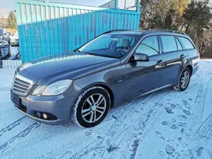 Mercedes-Benz E 220 CDI BlueEfficiency Navi Automatik EL.Heckklappe