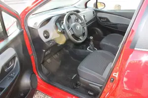 Toyota Yaris 1.5 5-türig Comfort Bild 3