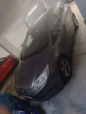 Ford Focus Focus Turnier 1.6 TDCi DPF SYNC Edition