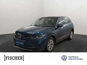 Volkswagen Tiguan 2.0TDI Elegance Matrix AHK Navi 360° ACC